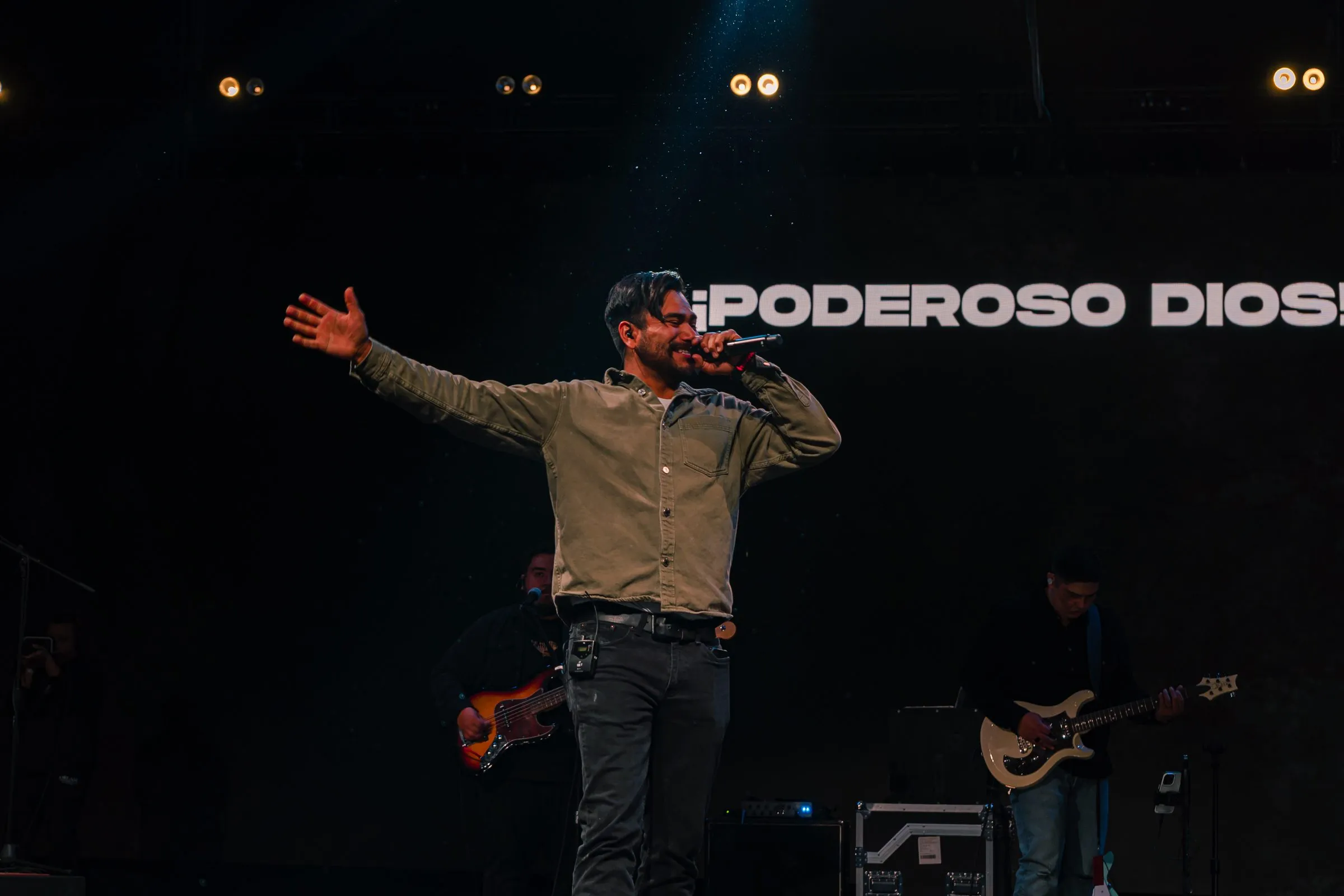 DHH 25, concert photography photography in El Paso, TX by André Valenzuela (7 of 10)